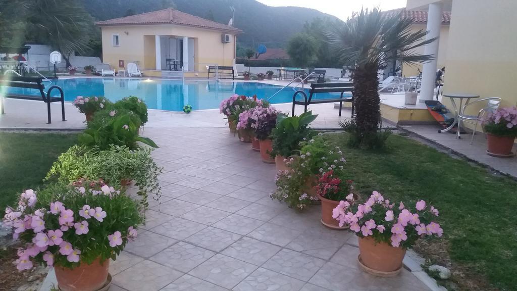 Iliaktida Studio-Villas Fríni Kültér fotó
